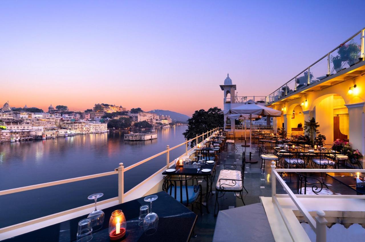 Sarovar - Lake Facing Boutique Hotel On Lake Pichola Udaipur Exterior foto
